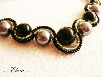 black-silver_pearls_02.jpg